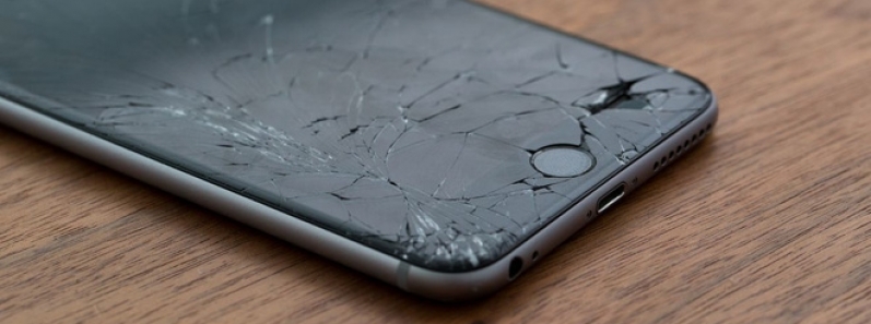 Apple sẽ cung cấp 400 chiếc máy cân chỉnh màn hình iPhone độc quyền cho các trung tâm sửa chữa của bên thứ 3