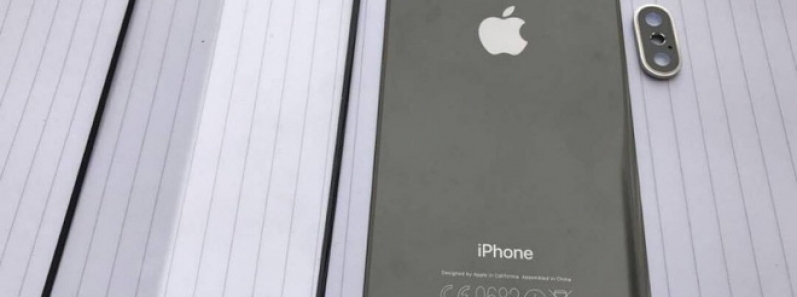 Kính trước và sau của iPhone 8 cùng kính mặt sau iPhone 7s/7s Plus lộ diện