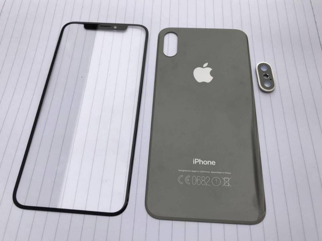 Thiết kế iPhone 8 rò rỉ hồi đầu tháng.