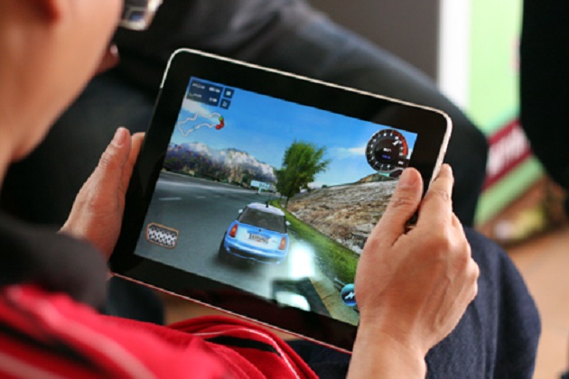 Sửa chữa Macbook tại đà nẵng thay thế linh kiện, macbook imac, samsung, sửa màn hình, thay pin macbook, thay ổ cứng, chân xạc ..vv    Fix and repair, replace new hardware for macbook, iMac ( Screen , changer hardriver SSD, Battery